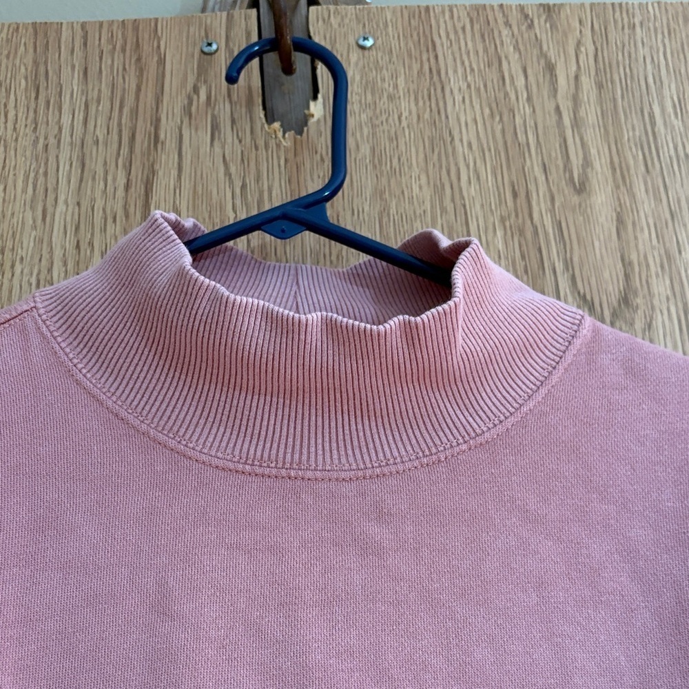 Aerie Soft Pink Textured sweatshirt - Picture 3 of 11